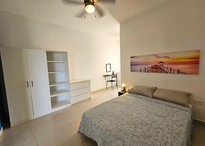 Bright & Spacious Village